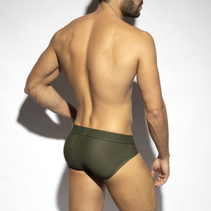 BEE NEST BRIEF